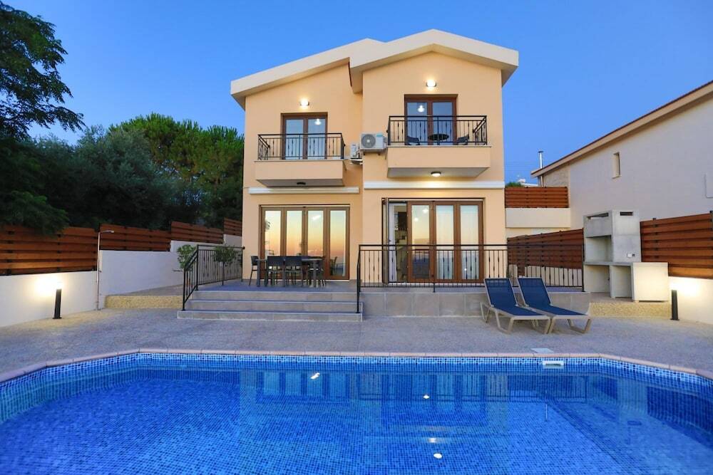 Киссонерга: Villa Salina in Malatya