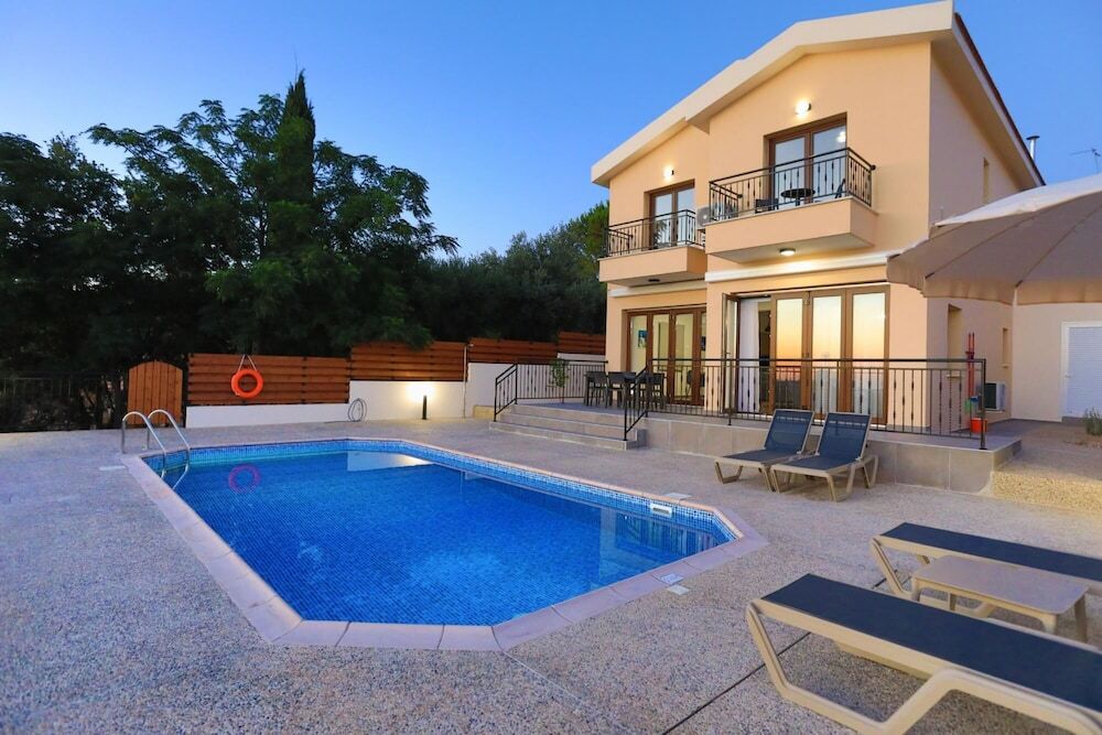Киссонерга: Villa Salina in Malatya