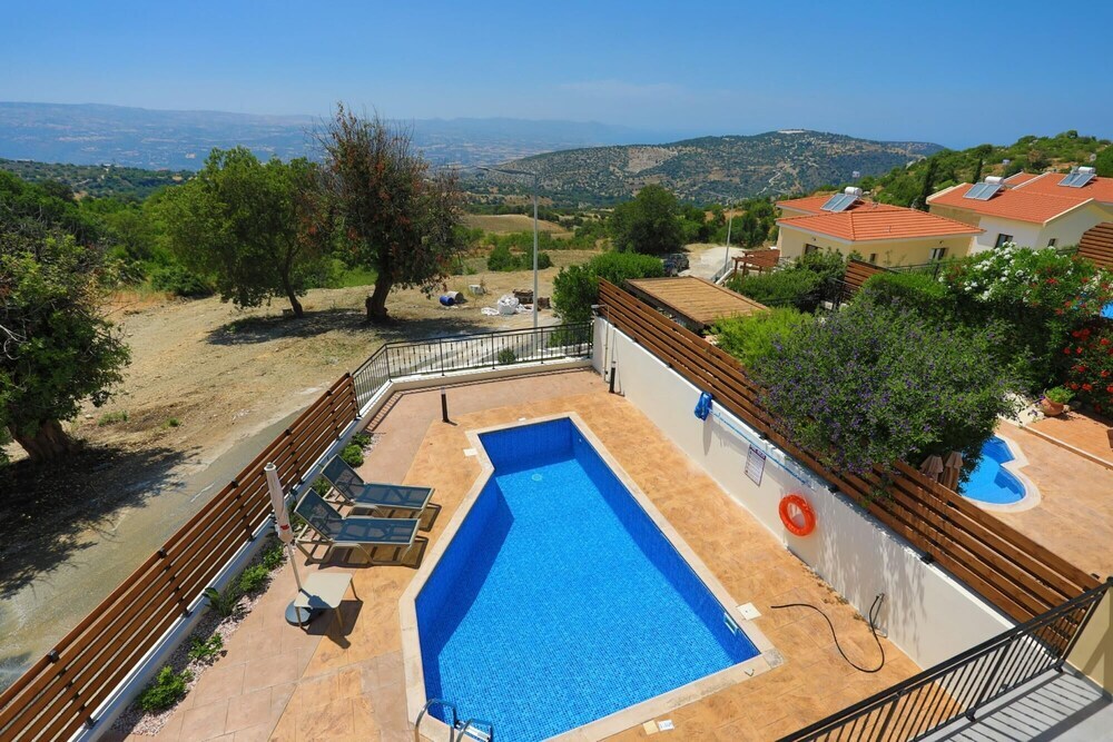 Киссонерга: Villa Lefkas in Malatya