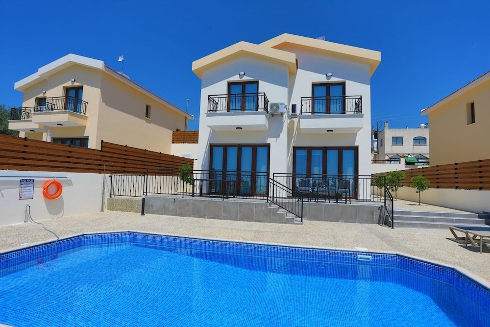 Киссонерга: Villa Ernica in Malatya