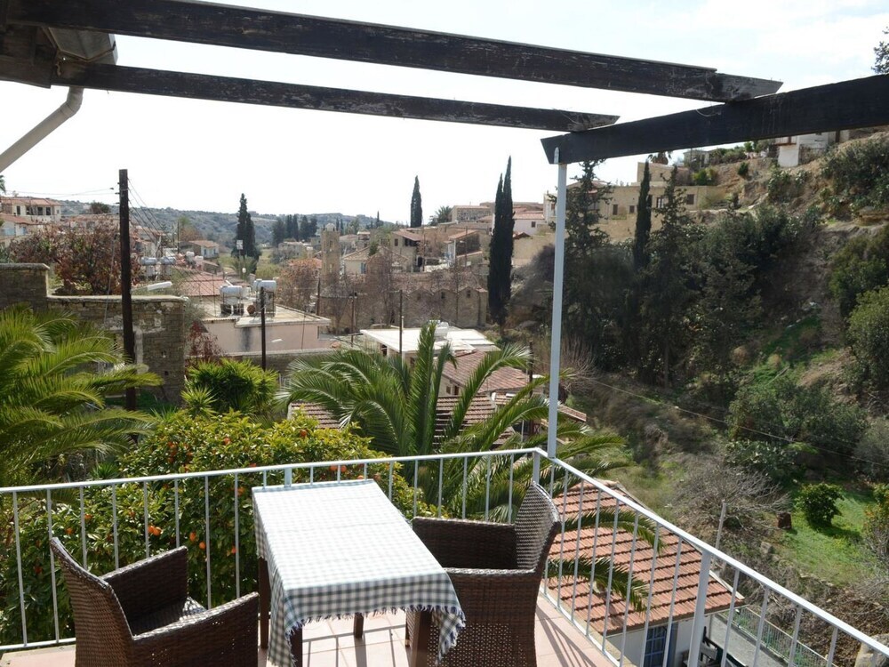 Точни: Vasilikos House Ta Kent