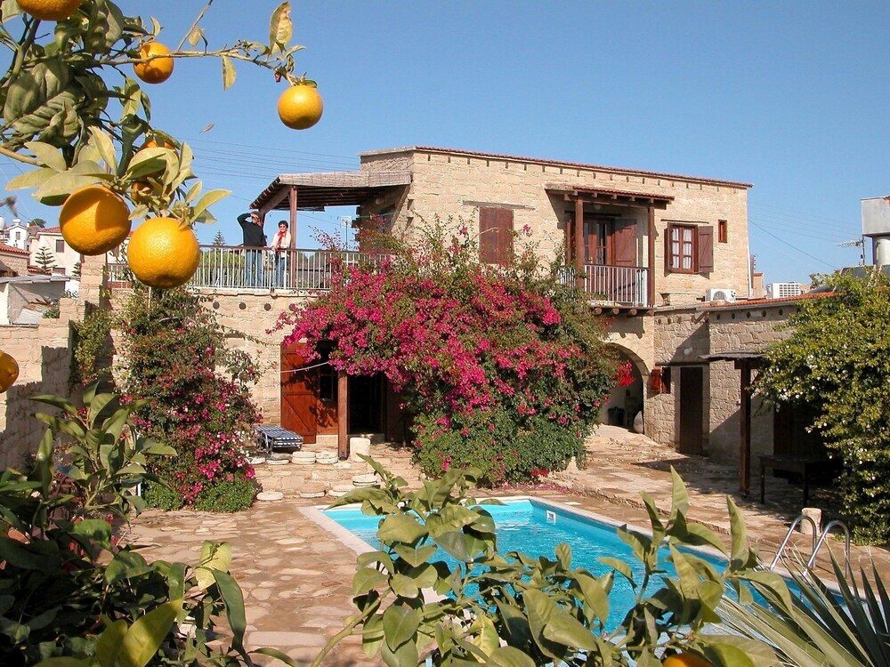 Точни: Myrto House Tochni in Tochni