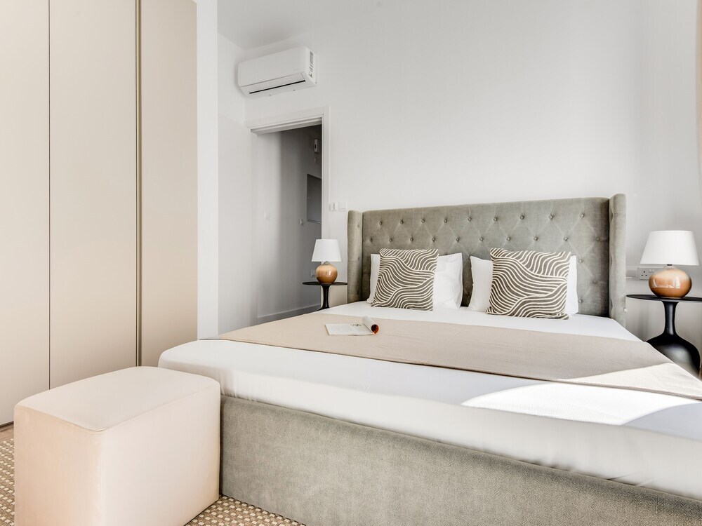 Лимассол: Sanders Crystal 1 - Delightful 2-bdr Apt With Shared Pool