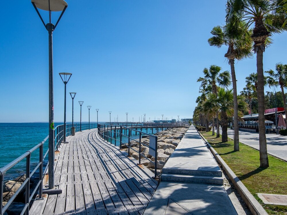 Лимассол: Sanders Crystal 2 - Dreamy 3-bdr. Apt. With Shared Rooftop