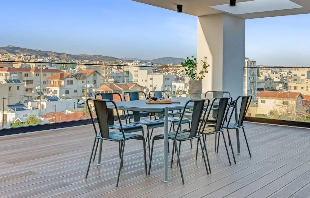 Лимассол: Sanders Crystal 2 - Dreamy 3-bdr. Apt. With Shared Rooftop