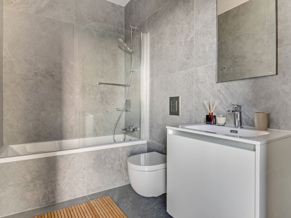 Лимассол: Sanders Crystal 2 - Darling 3-bdr Apt With Shared Rooftop