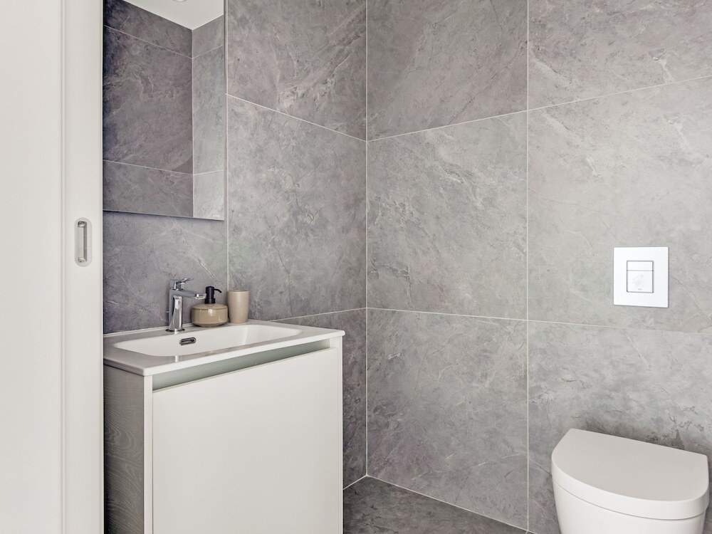 Лимассол: Sanders Crystal 2 - Darling 3-bdr Apt With Shared Rooftop