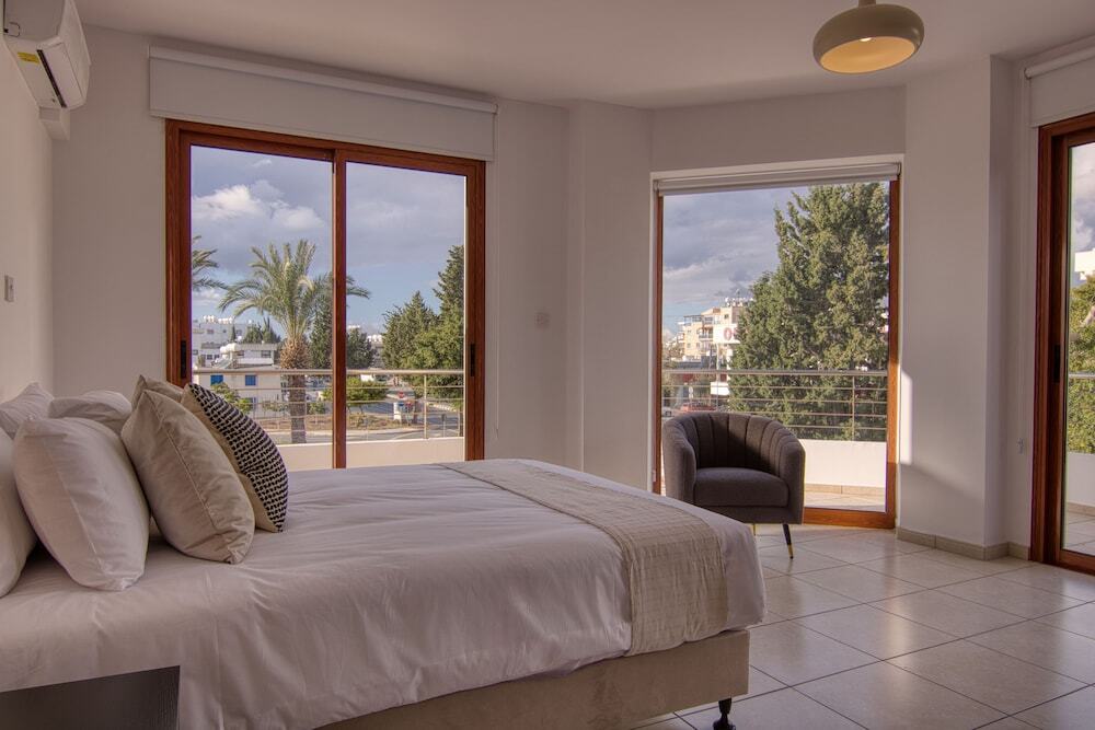 Пафос: Phaedrus Living City Flat Palas 102