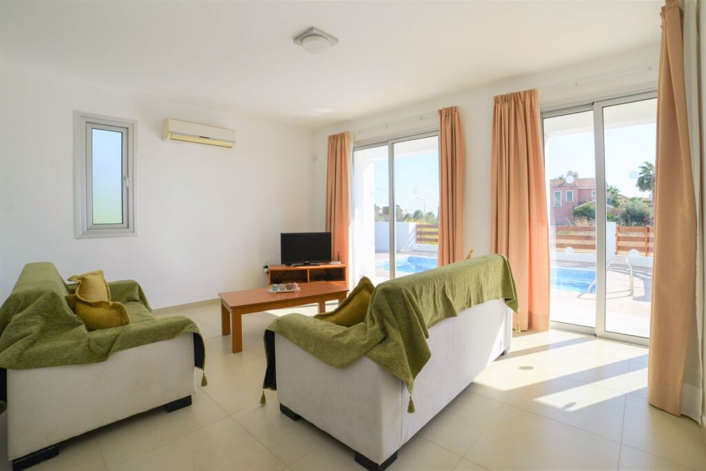 Пафос: Eastmed Villas