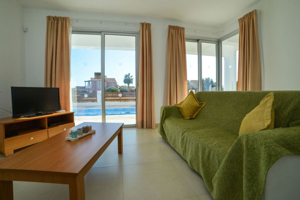 Пафос: Eastmed Villas
