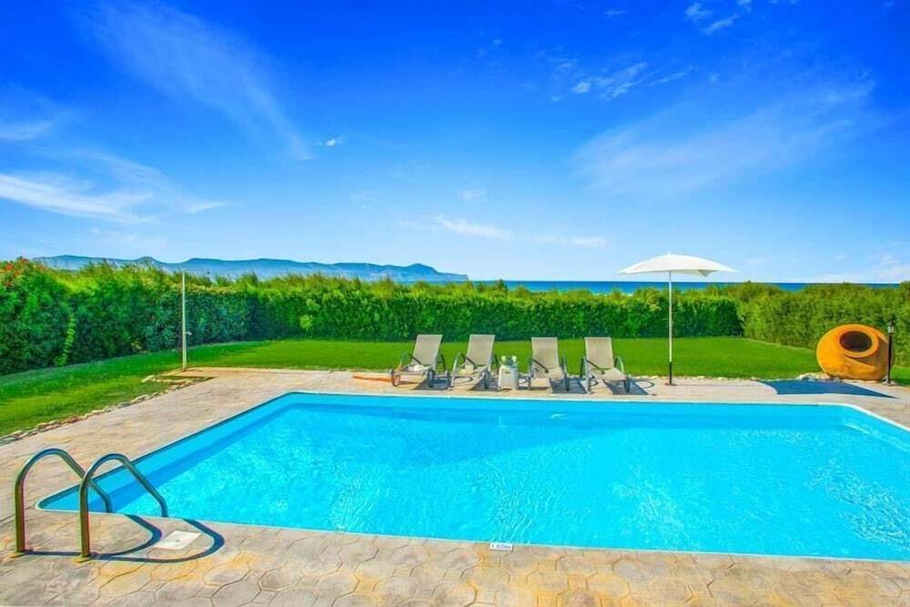 Помос: Villa Dimitris Blue Bay
