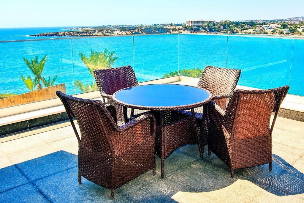 Пейя: Coral Bay Beach Villa