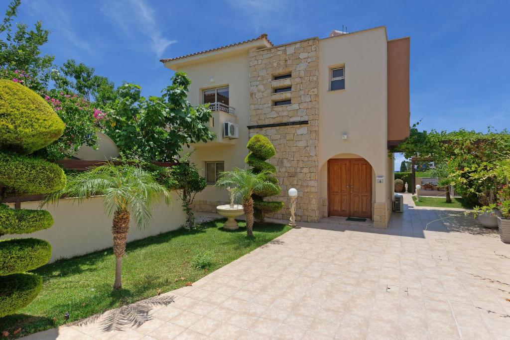 Пейя: Villa Shanta