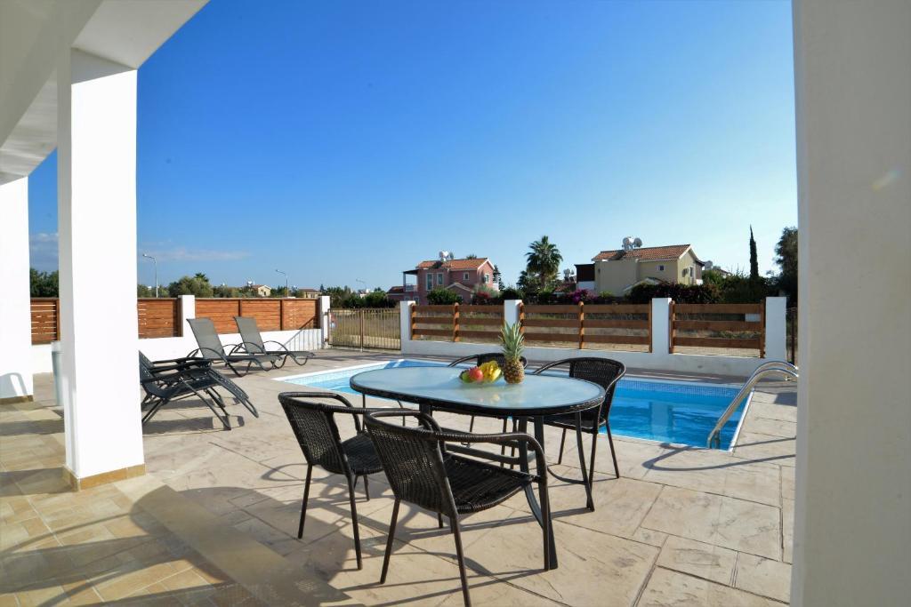 Пейя: Coral Bay Villa 9