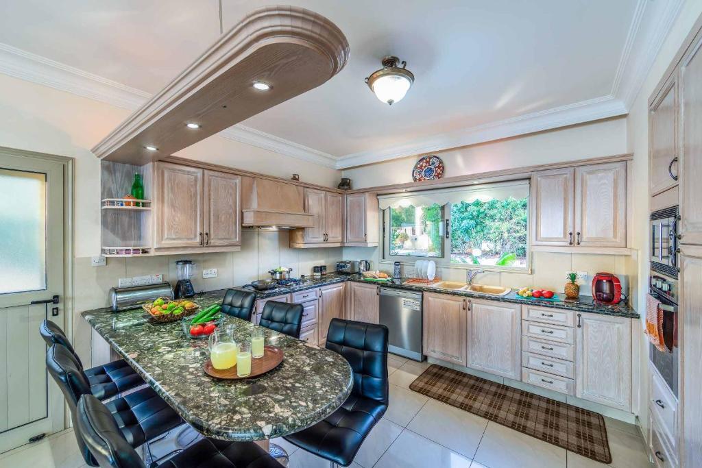 Пейя: Katina Beach Villa