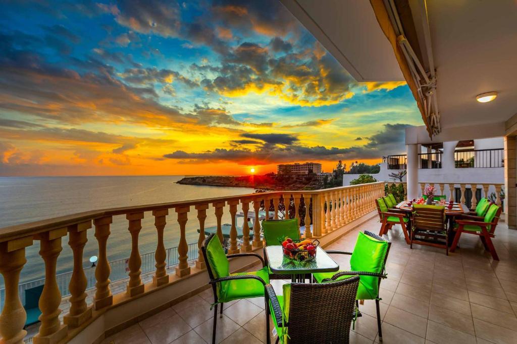 Пейя: Katina Beach Villa