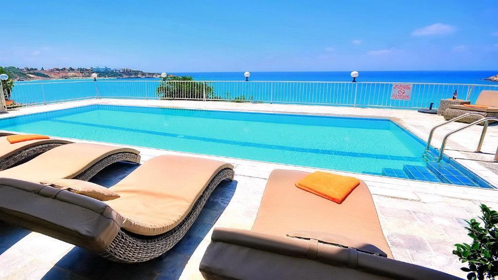Пейя: Katina Beach Villa