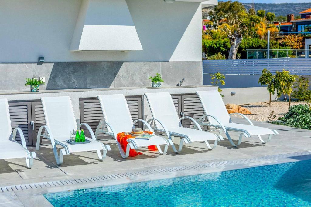 Пейя: Villa Adaris, Sea Caves Peyia