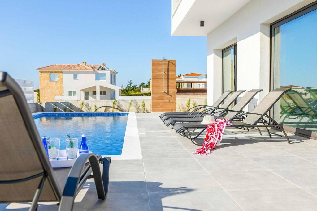 Пейя: Villa Andre Eastmed Villas