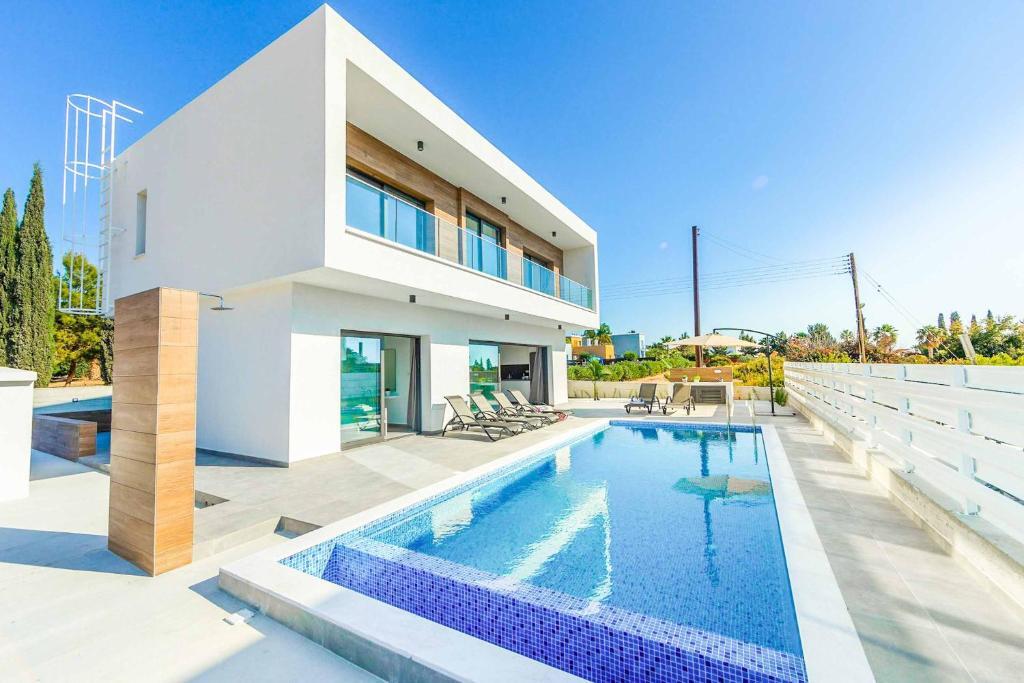 Пейя: Villa Andre Eastmed Villas