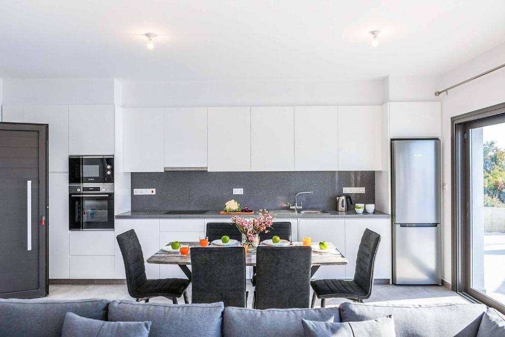 Пейя: Villa Andre Eastmed Villas
