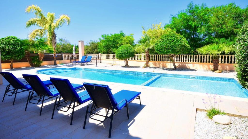 Пейя: Villa Golden Coral