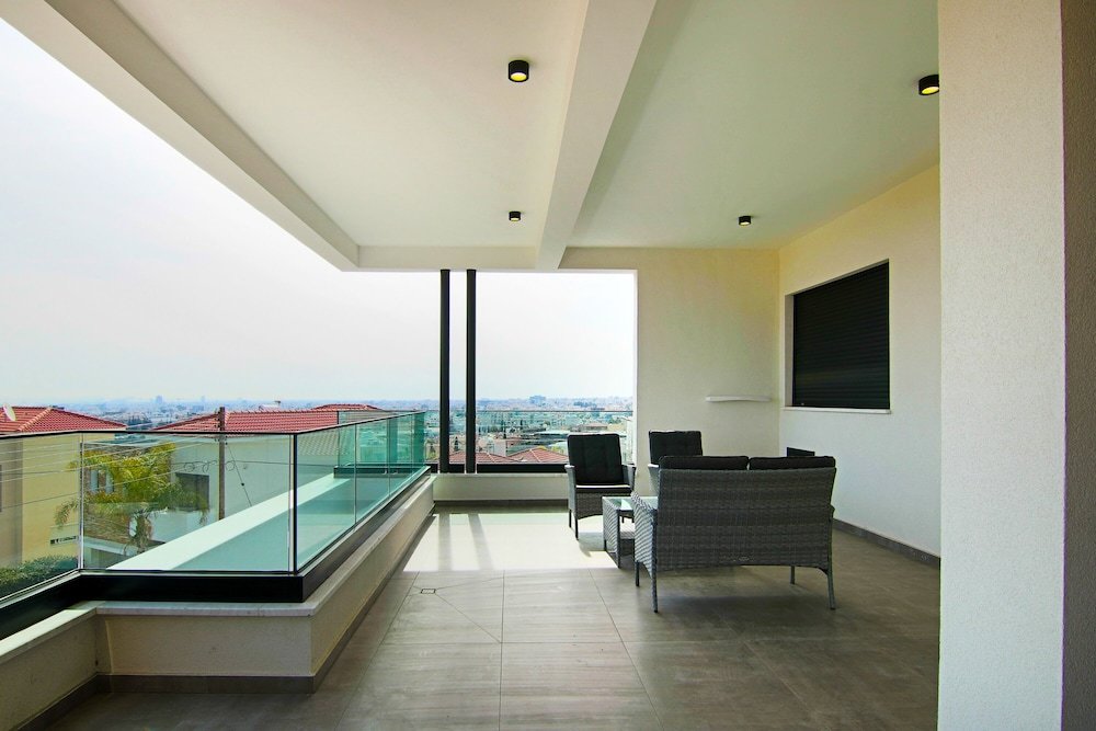 Phaedrus Living: Sea View Anna Residence 201 — фото 5