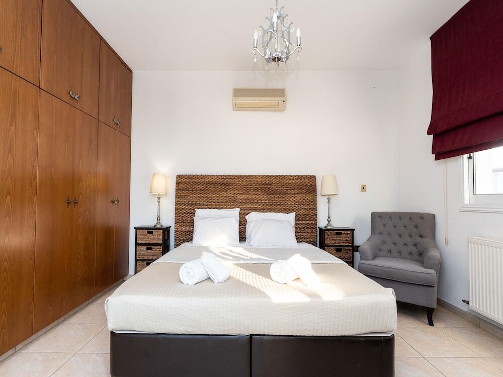 Паралимни: BLUET Seaview Villa DPSA01
