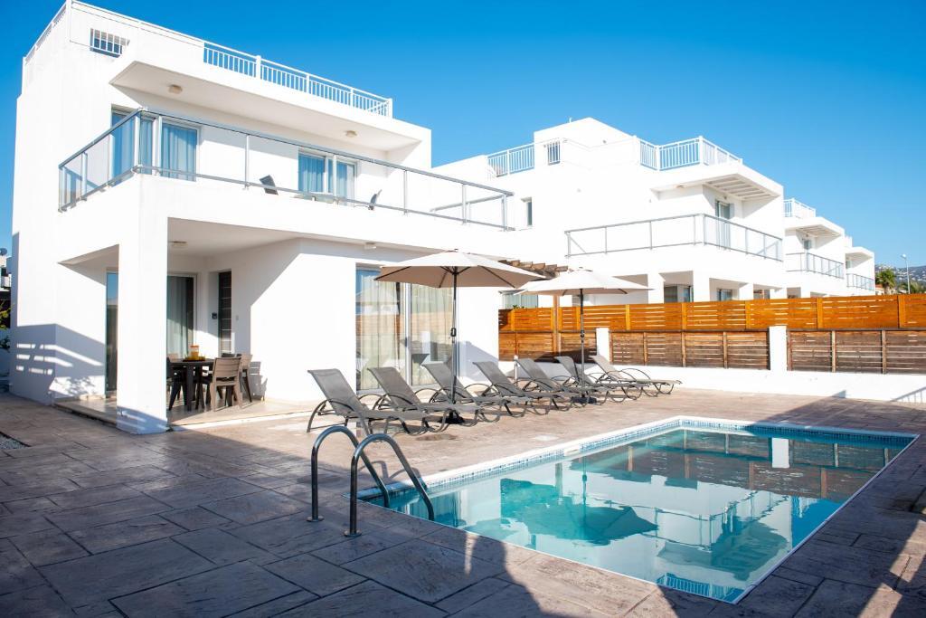 Пейя: Coral Bay Villa 2