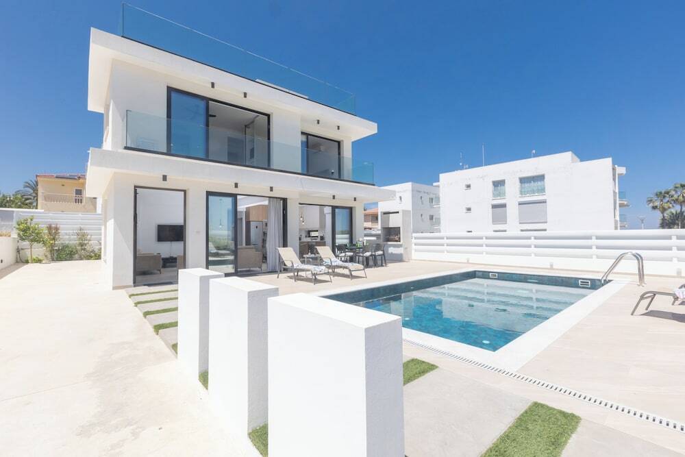 Паралимни: Protaras Holiday Villa Ti39