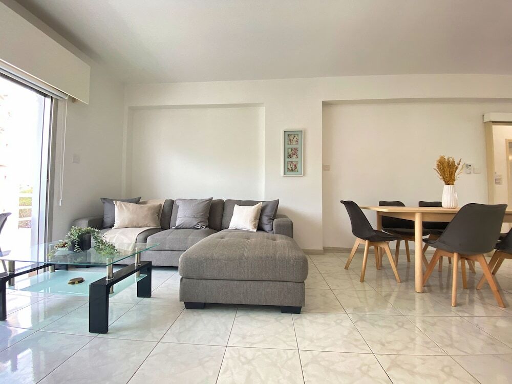 Phaedrus Living Down Town Nestoras 301 — фото 6