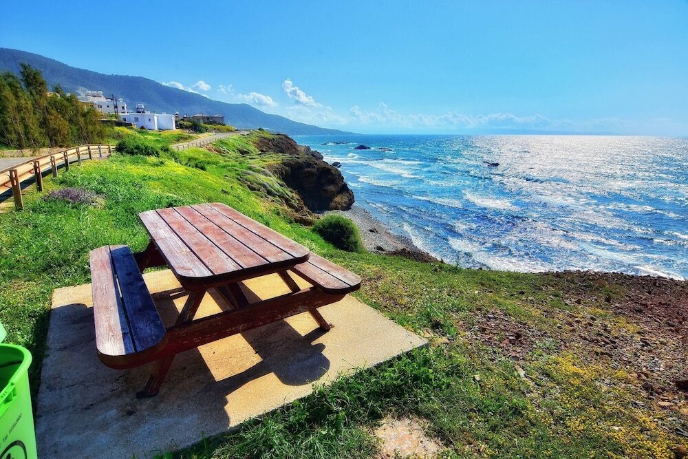 Помос: Villa Only 50m To The Sea, Sleeps 12, Polis
