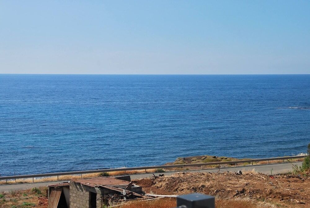 Помос: Villa Only 50m To The Sea, Sleeps 12, Polis