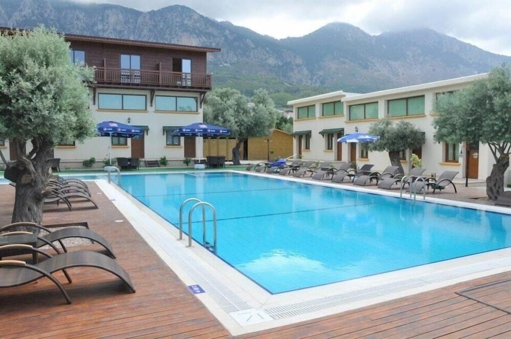 Алсанджак: Olive Paradise Holiday Village