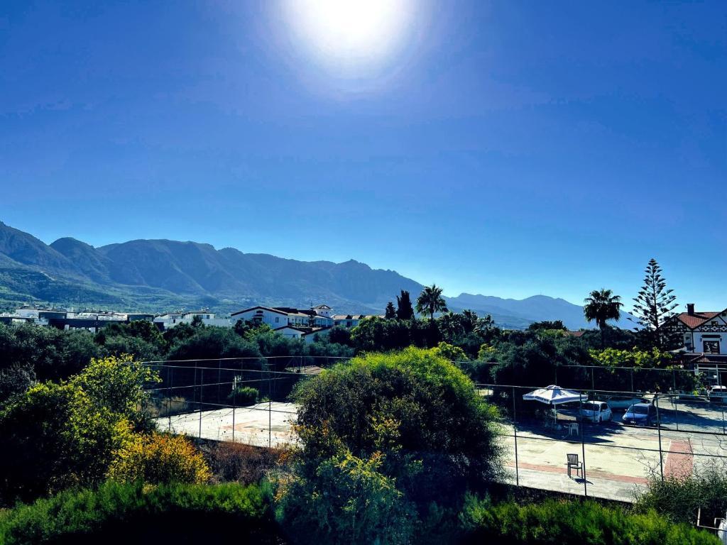 Алсанджак: Cozy Flat With Shared Pool Near Sea in Kyrenia