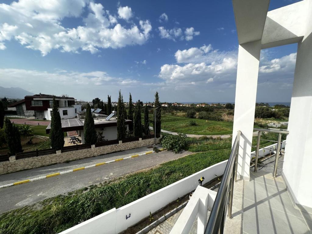 Алсанджак: Flat With Sea View Close To Beach In Edremit