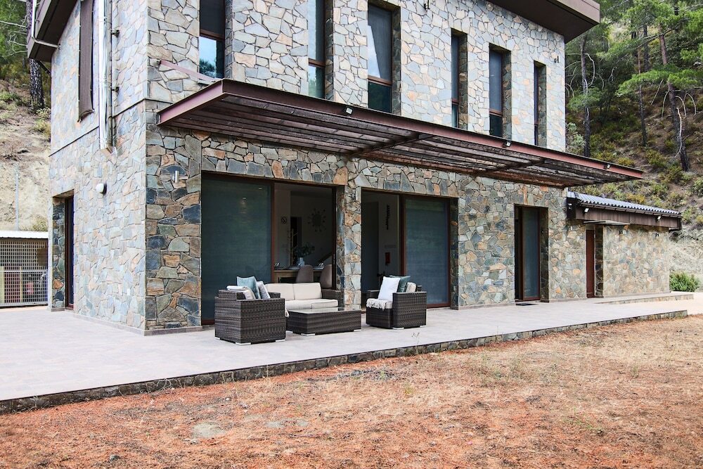 Какопетрия: Phaedrus Living Forest Villa Chantara