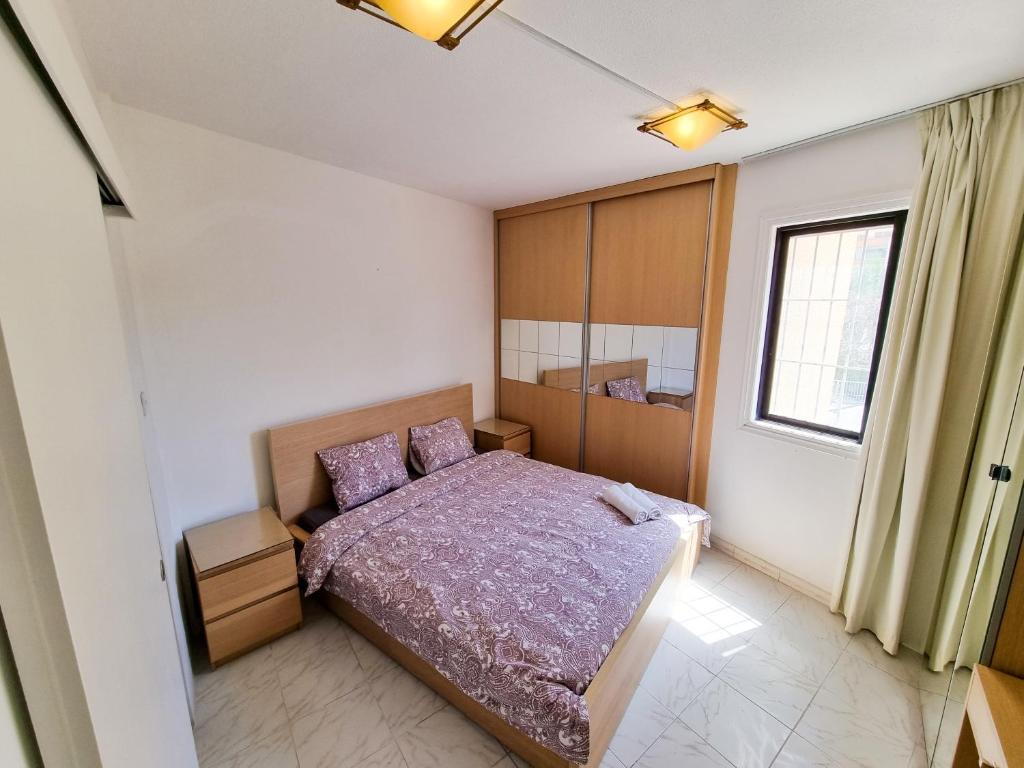 Ларнака: Cheer Up City Apartment