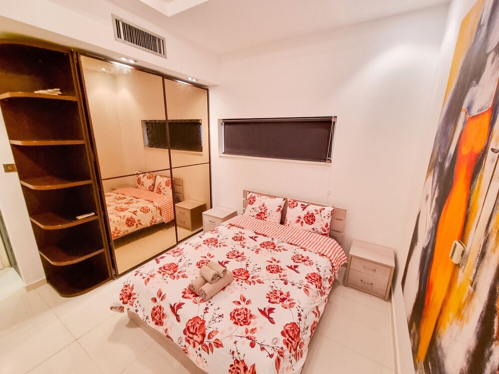 Luxury Saint Lazarus Apartment — фото 4