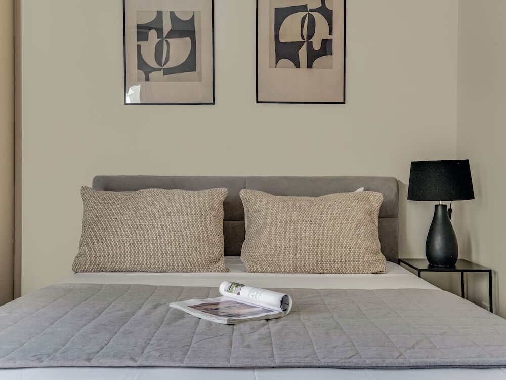 Ларнака: Sanders Crystal - Dreamy 3-bdr Apt w Balconies