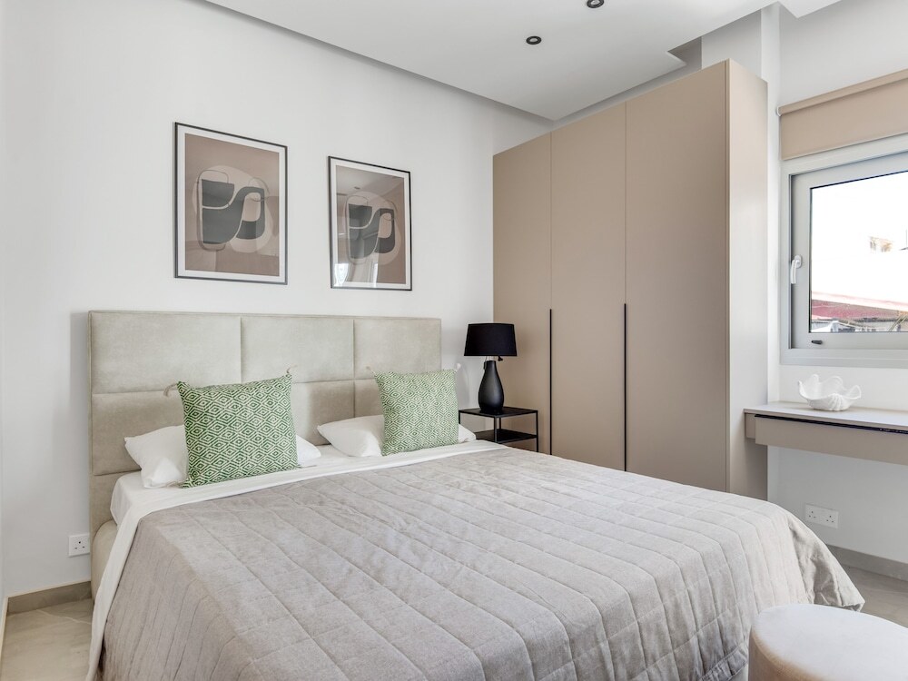 Ларнака: Sanders Crystal - Inviting  2-bdr Apt w Balcony