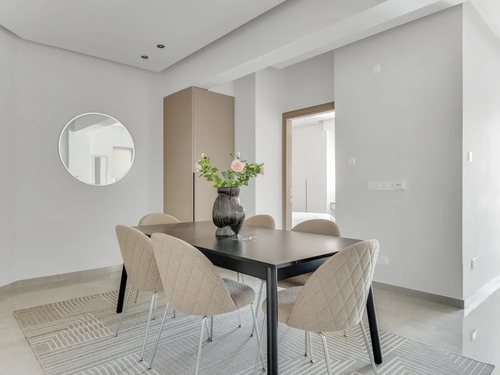 Ларнака: Sanders Crystal - Inviting  2-bdr Apt w Balcony