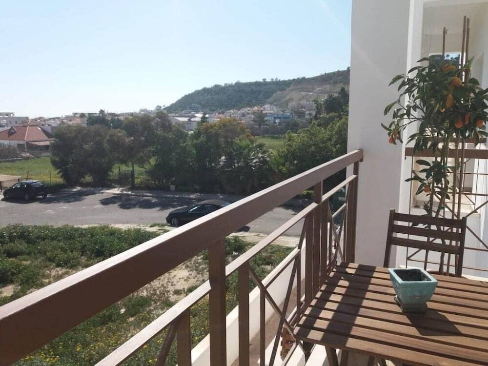 Ороклини: Two Bedroom Duplex With Mountain and Sea View