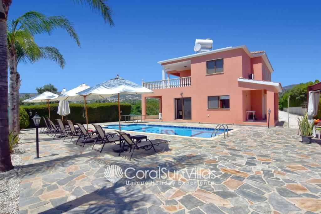 Пейя: Family Villa Short Walk To Coral Bay Strip 5 Min and Pub, Shops etc