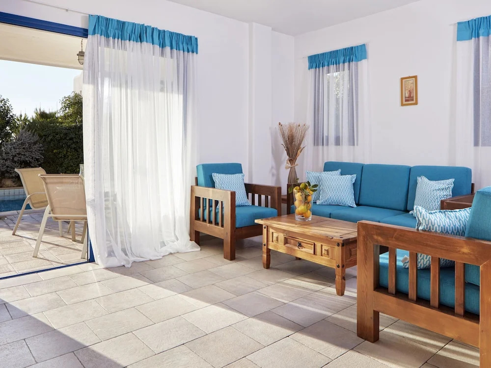 Пейя: Sanders Azzurro