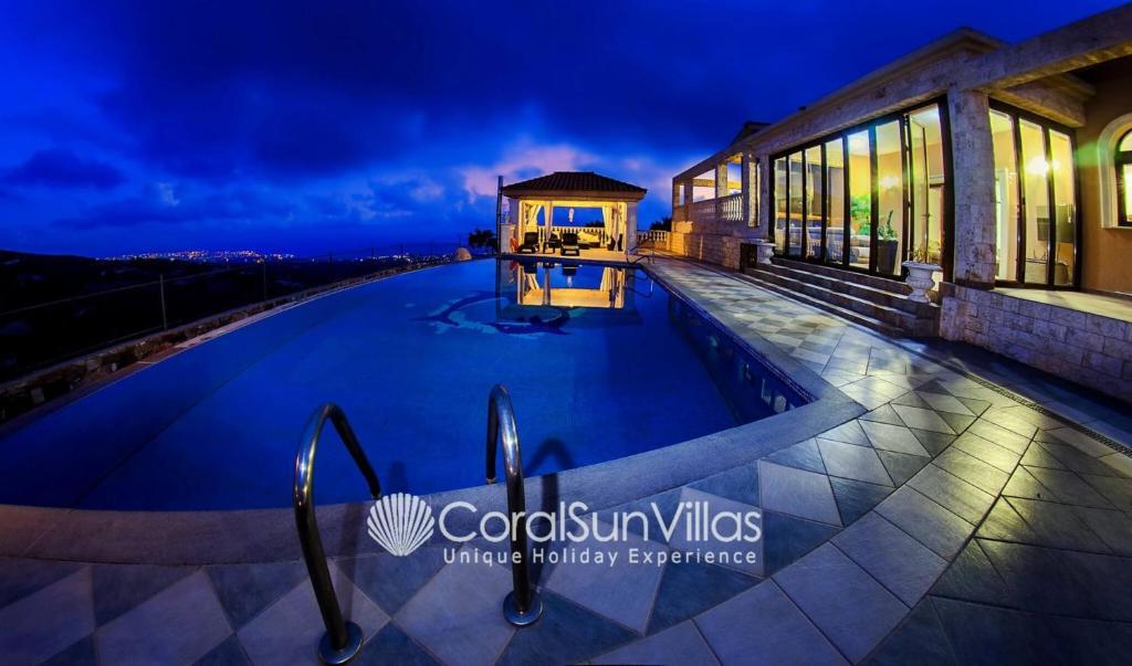 Пейя: Elegant Huge Villa Large Pool, Ideal For Weddings