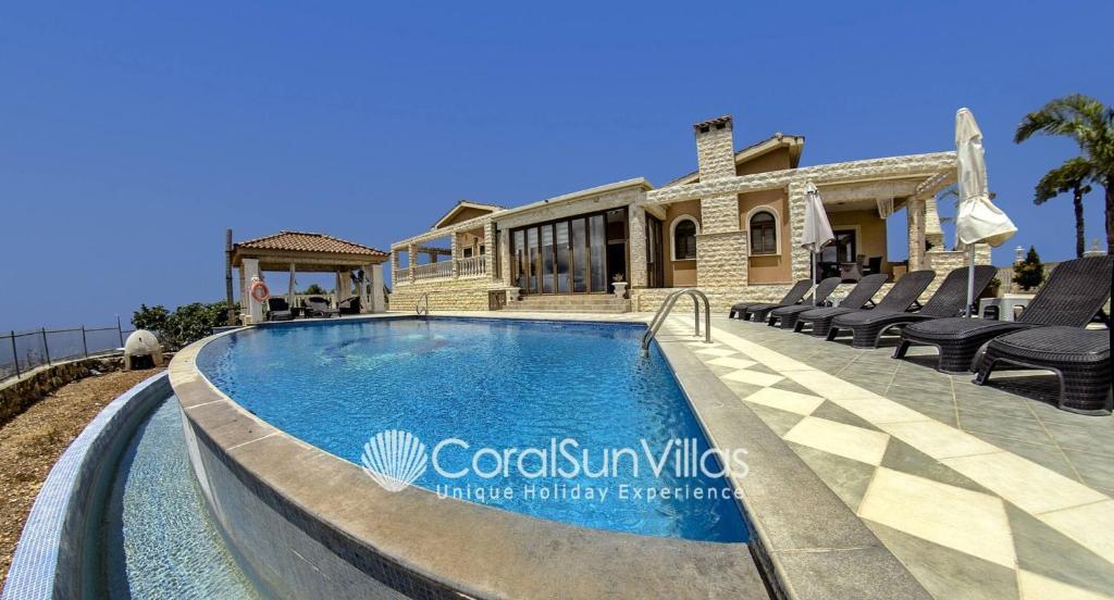 Пейя: Elegant Huge Villa Large Pool, Ideal For Weddings
