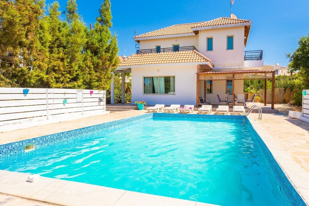 Пейя: Villa Archimedes in Peyia