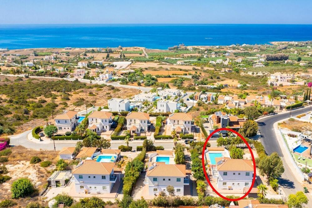 Пейя: Villa Archimedes in Peyia