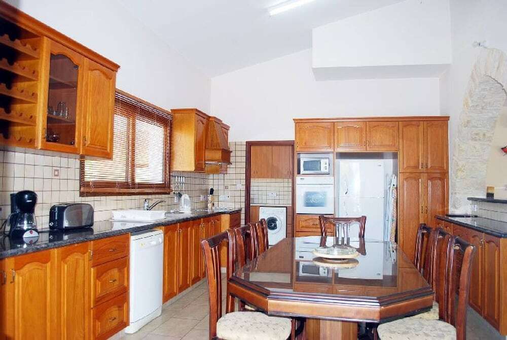 Пейя: Impressive Large Villa Huge Heated Pool Garden